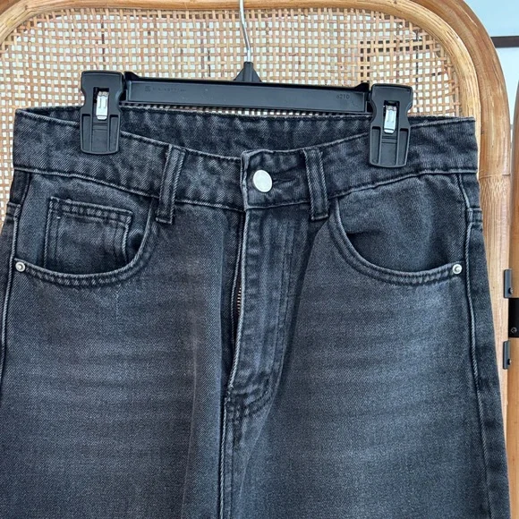 Women High Rise Straight Leg Jeans - Picture 3 of 4